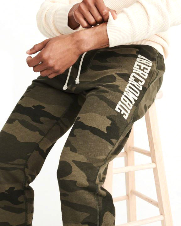 Abercrombie & Fitch Camo Logo Sweatpants